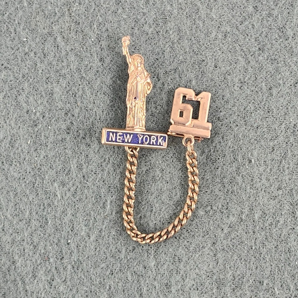 Vintage Statue of Liberty Pin with Attached Separate Year Pin Metal 1961 Tie Tac